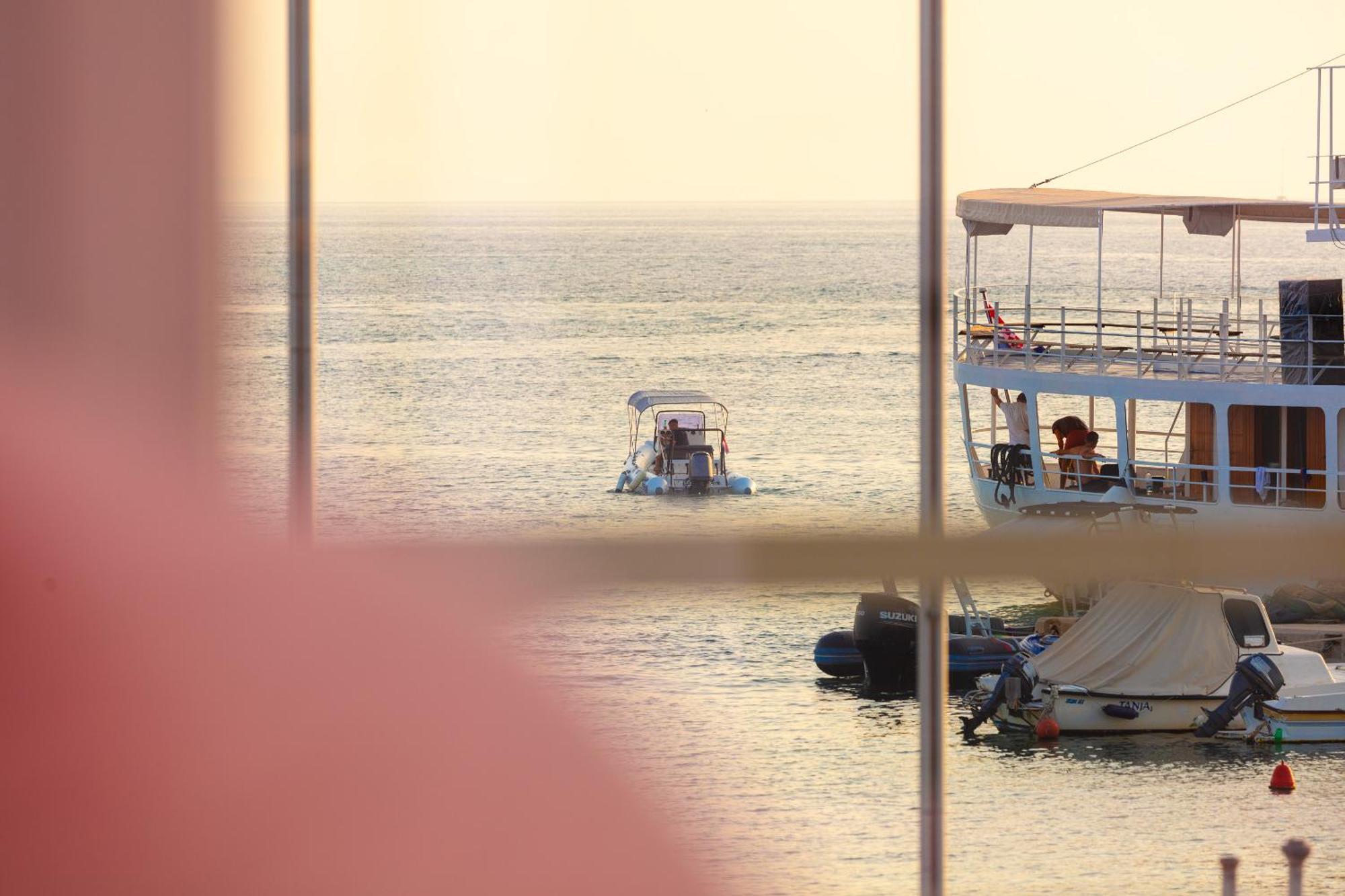Boutique Residence Sundays Novalja Rum bild